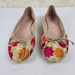 Summit by White Mountain Size 41 (US 9.5-10) Floral Embroidered Ballet Flats Bow
